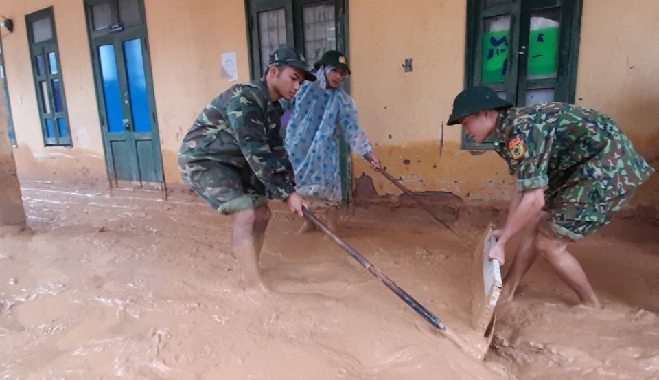 Quảng Trị: Do bị vùi lấp, hư hỏng, 11 điểm trường chưa cho học sinh đi học - 1 Quảng Trị: Do bị vùi lấp, hư hỏng, 11 điểm trường chưa cho học sinh đi học - 1