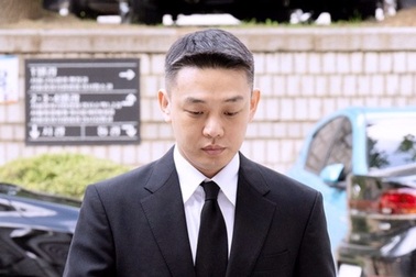 "Ảnh đế" Hàn Quốc nhận mức phạt 1 năm tù vì dùng ma túy