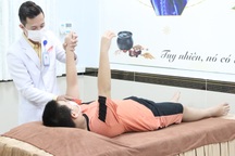 Chóng mặt trong khi tắm, bé trai 13 tuổi bất ngờ đột quỵ nhồi máu não