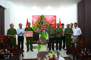 Bí thư Đà Nẵng thưởng “nóng” chuyên án buôn bán ma tuý lớn