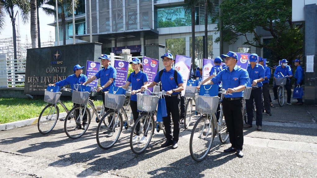 Ngành điện miền Nam triển khai chương trình tri ân khách hàng sử dụng điện 2022 - 2 Ngành điện miền Nam triển khai chương trình tri ân khách hàng sử dụng điện 2022 - 2