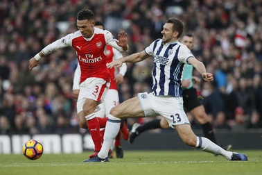 Arsenal 1-0 West Brom: Giroud tỏa sáng