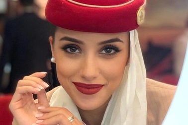 Tiêu chuẩn tuyển tiếp viên hàng không 80 năm trước bị đánh giá "bất hợp lý"