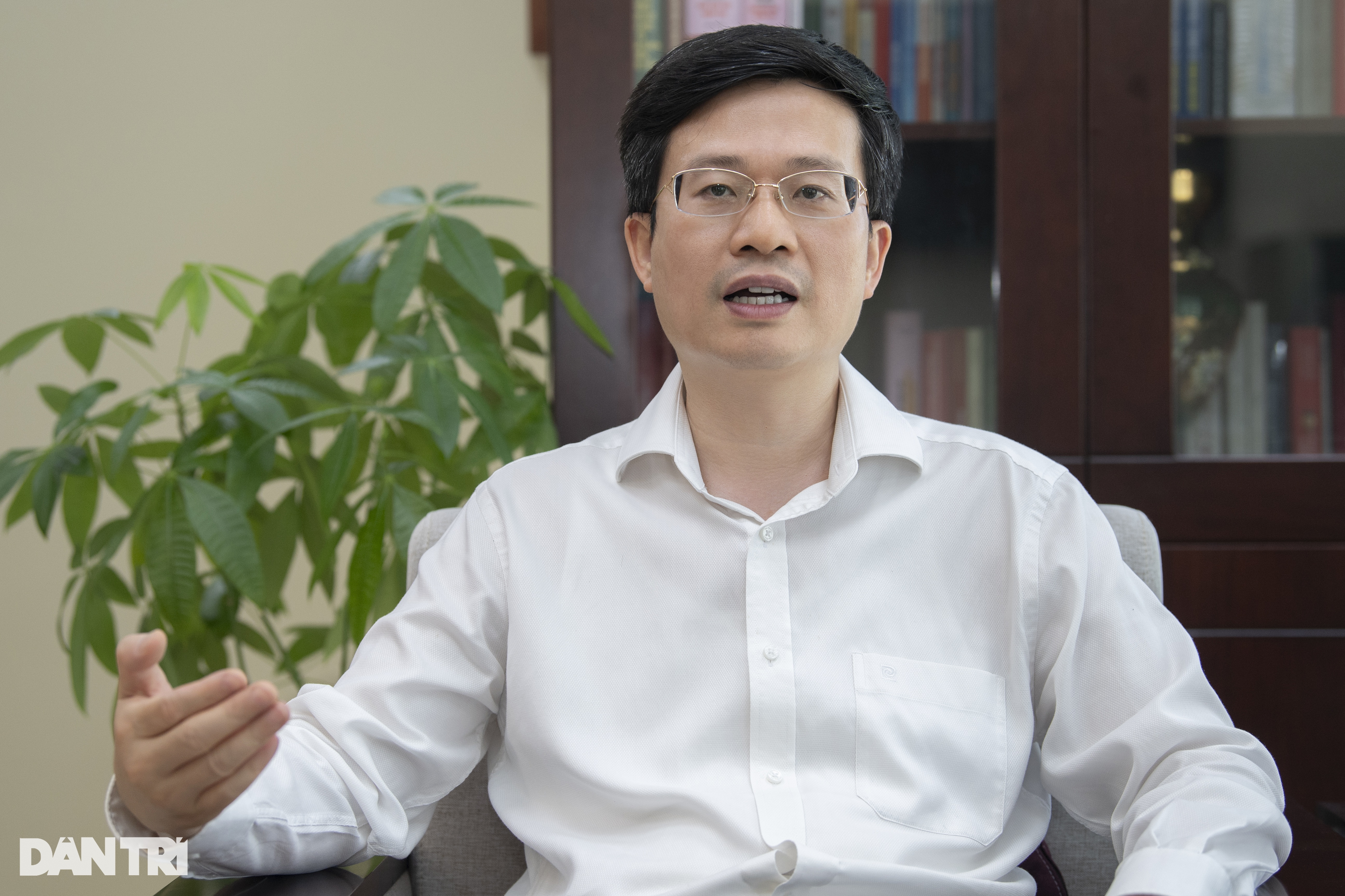 Đại biểu Quốc hội Đỗ Chí Nghĩa: Tháo gỡ khó khăn cho báo chí là cấp thiết - 1 Đại biểu Quốc hội Đỗ Chí Nghĩa: Tháo gỡ khó khăn cho báo chí là cấp thiết - 1