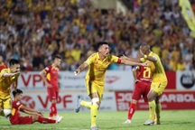 Đỗ Merlo lập cú đúp, Nam Định thắng đậm SL Nghệ An