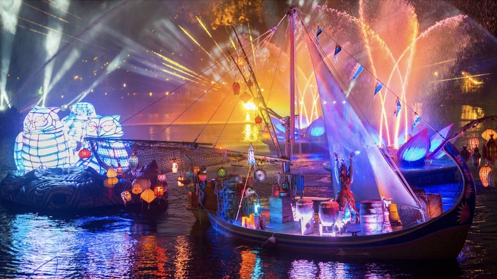 Hé lộ show diễn trên sông đặc sắc tại Mega Grand World Hà Nội - 1 Hé lộ show diễn trên sông đặc sắc tại Mega Grand World Hà Nội - 1