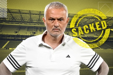 Số tiền HLV Mourinho nhận được khi bị sa thải gây choáng váng