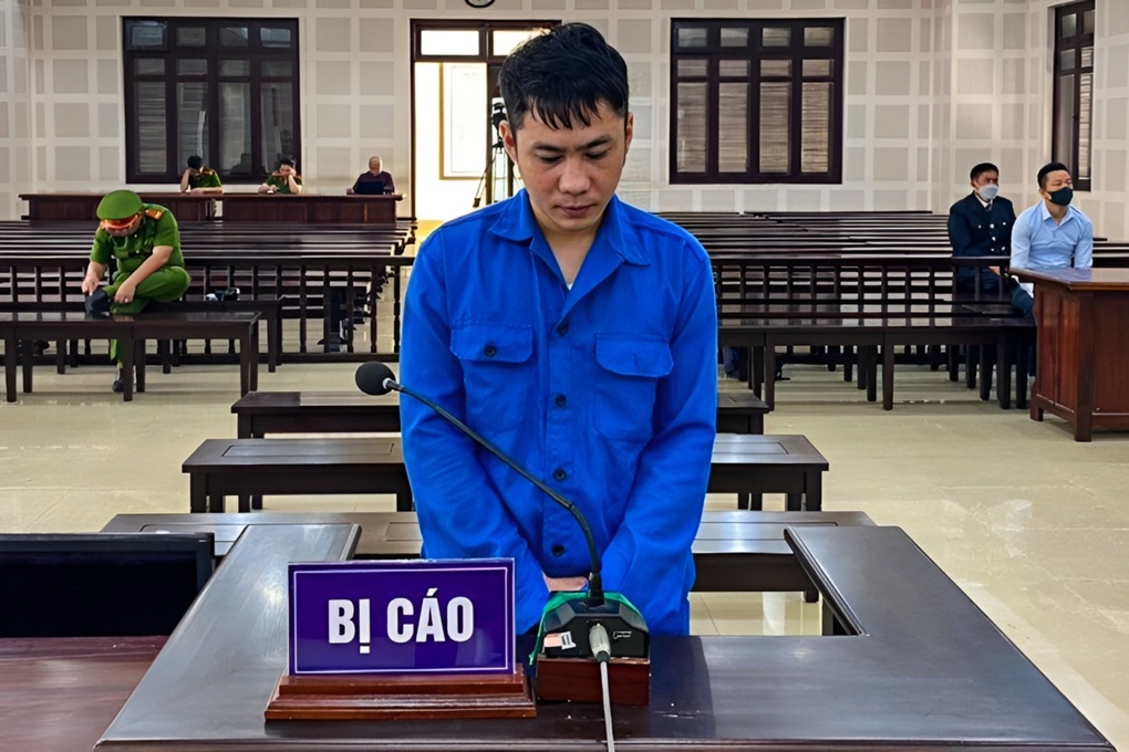 Lấy tên người chết lập công ty ma buôn lậu ngà voi, sừng tê giác - 1 Lấy tên người chết lập công ty ma buôn lậu ngà voi, sừng tê giác - 1