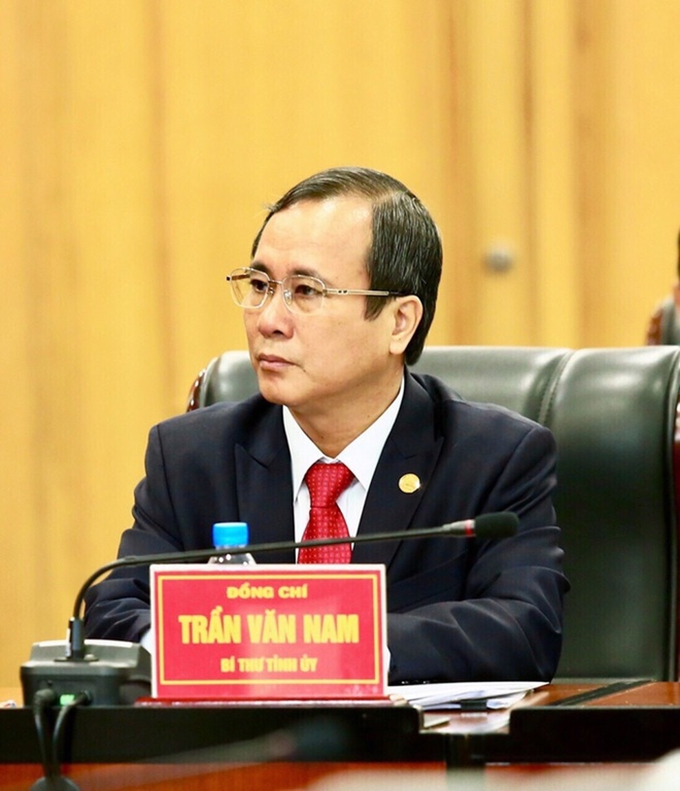 Không xác nhận tư cách ĐBQH của ông Trần Văn Nam là hết sức bình thường - 2 Không xác nhận tư cách ĐBQH của ông Trần Văn Nam là hết sức bình thường - 2