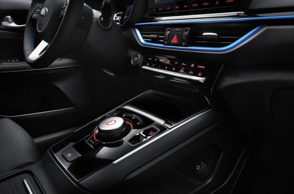 Kia ra mắt Cerato phiên bản chạy điện - 10 Kia ra mắt Cerato phiên bản chạy điện - 10