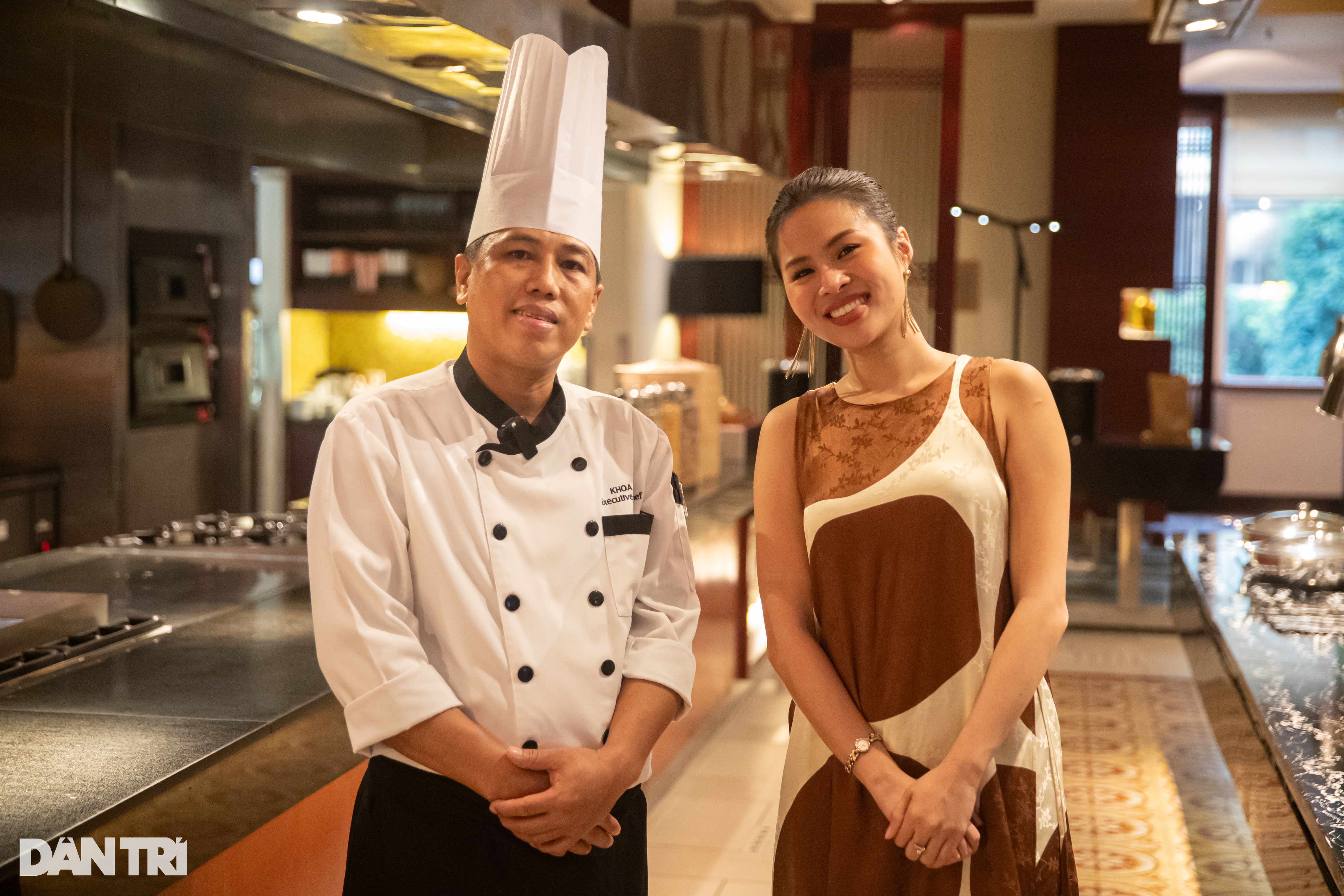 Nhà hàng hơn 2 thập kỷ ở TPHCM đưa bào ngư, vàng lá vào dimsum - 12 Nhà hàng hơn 2 thập kỷ ở TPHCM đưa bào ngư, vàng lá vào dimsum - 12