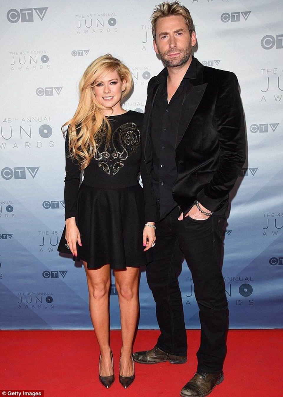 Sau 2 cuộc hôn nhân đổ vỡ, Avril Lavigne có bồ mới - 6 Sau 2 cuộc hôn nhân đổ vỡ, Avril Lavigne có bồ mới - 6
