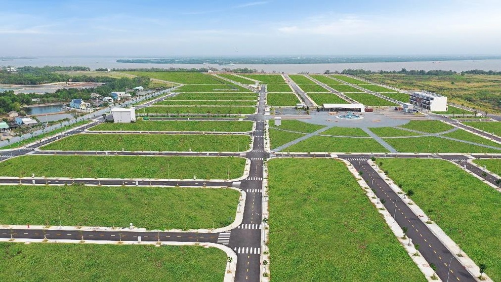 Đất nền sổ đỏ Cần Giuộc hút khách nhờ tốc độ tăng giá tốt - 2 Đất nền sổ đỏ Cần Giuộc hút khách nhờ tốc độ tăng giá tốt - 2