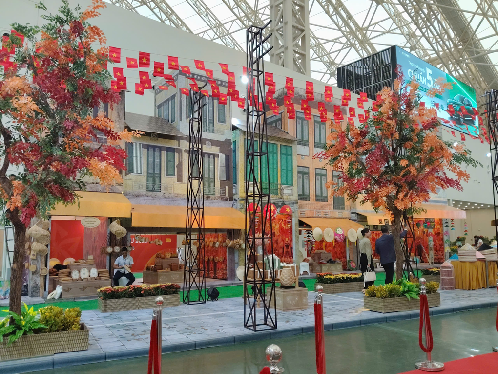 “Tinh hoa Thu Hà Nội” - Không gian nghệ thuật kết nối truyền thống và hiện đại - 3