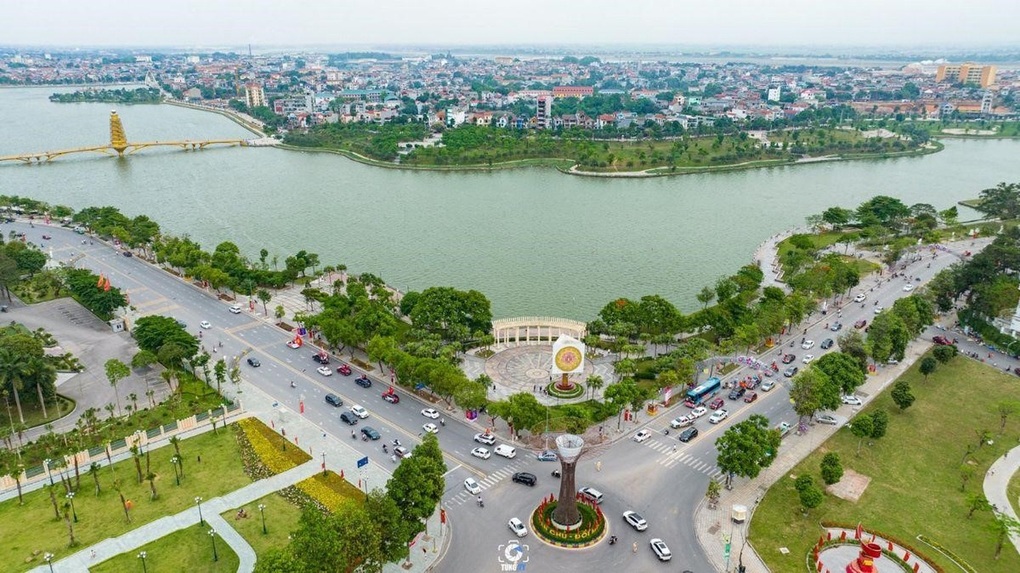 Nhiều cán bộ Vĩnh Phúc, Hòa Bình sẽ chuyển về Phú Thọ làm việc - 3 Nhiều cán bộ Vĩnh Phúc, Hòa Bình sẽ chuyển về Phú Thọ làm việc - 3
