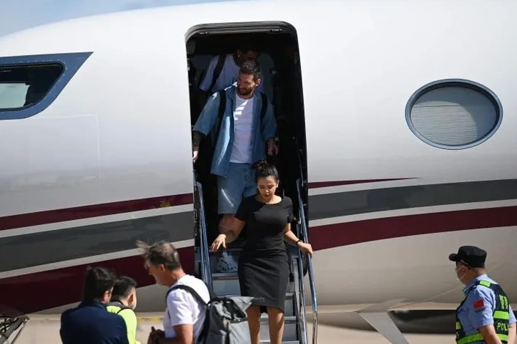 Messi có thể không đến Jakarta, cổ động viên Indonesia vỡ mộng - 1 Messi có thể không đến Jakarta, cổ động viên Indonesia vỡ mộng - 1