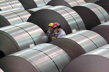 Điều chỉnh lại việc cấp giấy phép đầu tư ngành thép