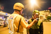 Nhiều tài xế vi phạm nồng độ cồn kịch khung đêm Tết Trung thu ở TPHCM