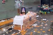 Truy tố 23 bị can trong vụ mang quan tài đi đòi nợ ở Phan Thiết