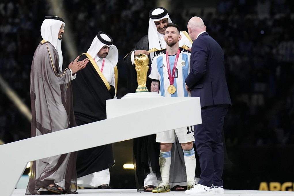 Những hình ảnh ấn tượng ở trận chung kết hay nhất lịch sử World Cup - 24 Những hình ảnh ấn tượng ở trận chung kết hay nhất lịch sử World Cup - 24