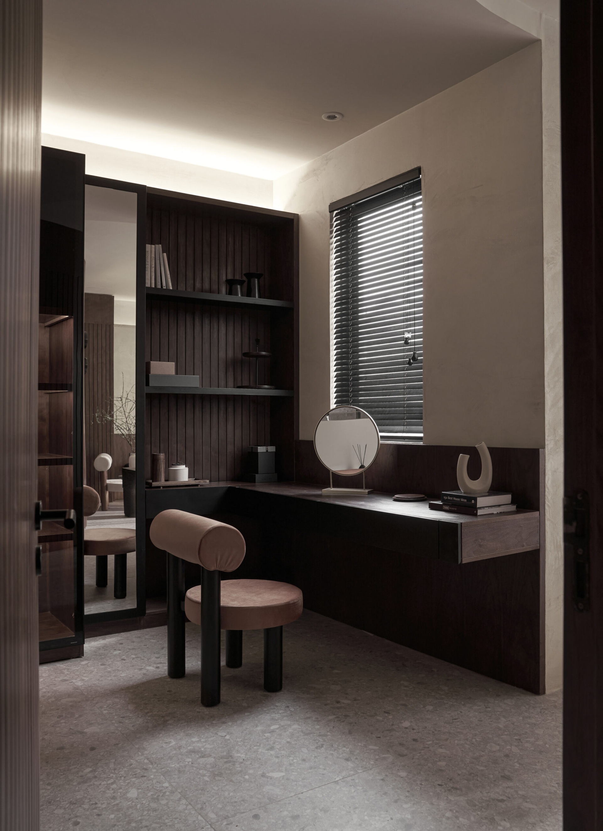 Nội thất không chỗ chê của căn biệt thự 300 m2 ở TPHCM - 12 Nội thất không chỗ chê của căn biệt thự 300 m2 ở TPHCM - 12