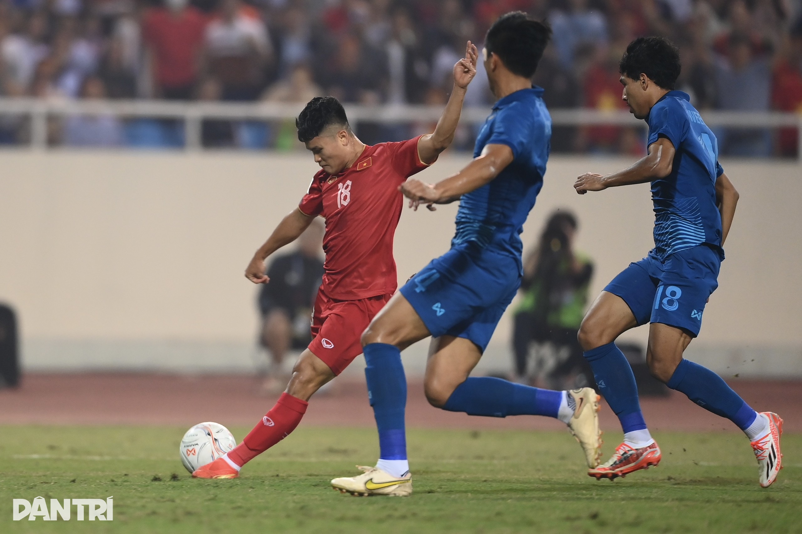 Nhà báo Thái Lan: Không thể coi thường đội tuyển Việt Nam - 3 Nhà báo Thái Lan: Không thể coi thường đội tuyển Việt Nam - 3