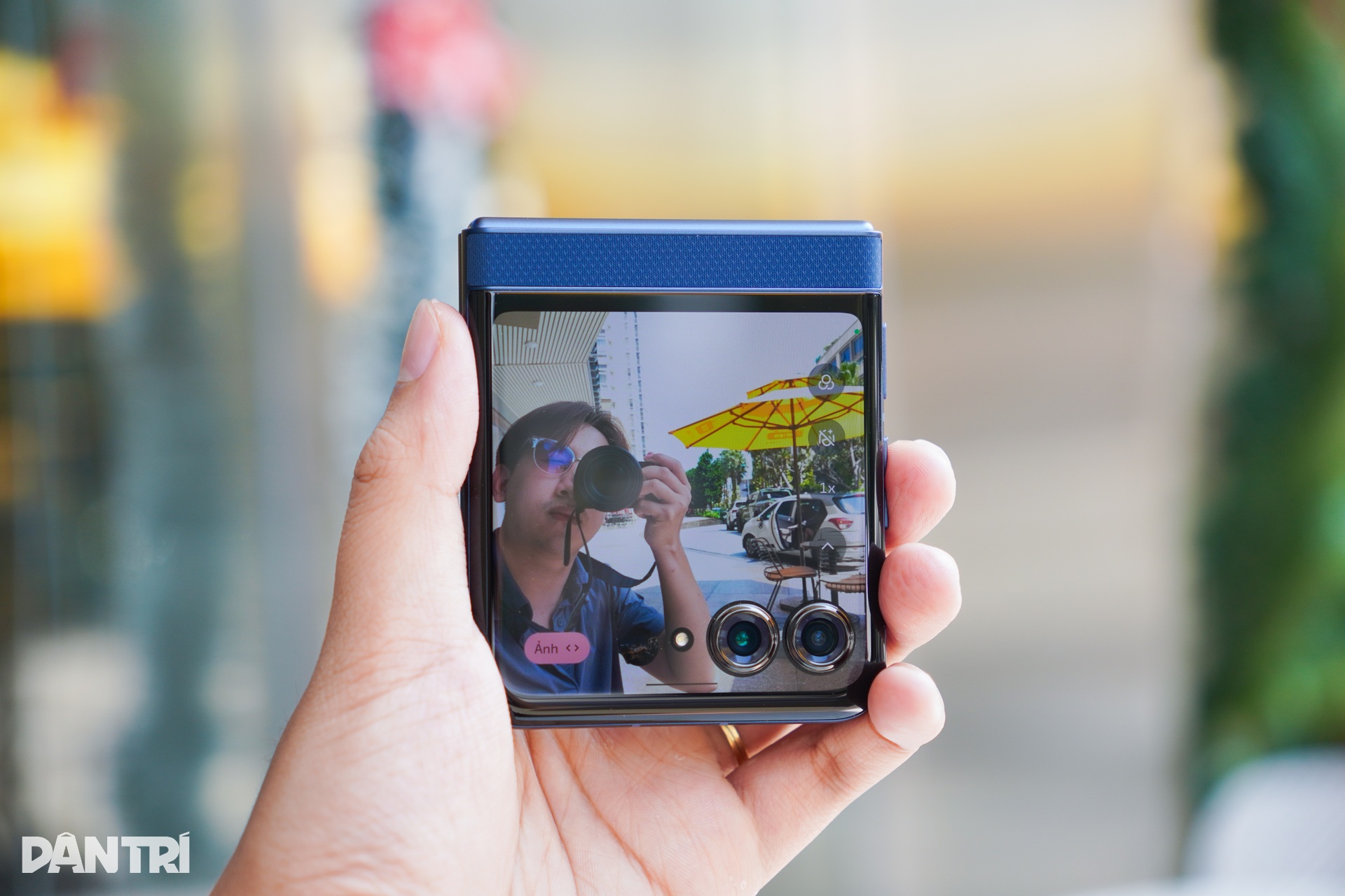 Đánh giá Motorola Razr 60: Có gì để đối đầu Samsung Galaxy Z Flip7 FE? - 28