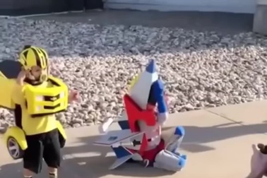 Những bộ đồ hóa trang trẻ em với thiết kế độc đáo