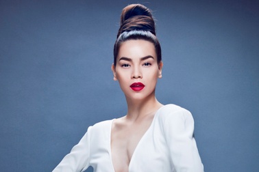 Hà Hồ ngồi ghế nóng X-Factor