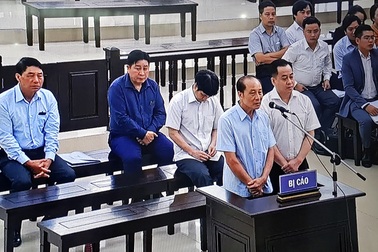 Vũ “nhôm” đối chất với hai sếp cũ