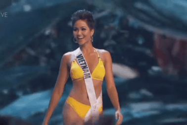 H’Hen Niê được viết riêng ca khúc ý nghĩa khi lọt Top 5 Hoa hậu Hoàn vũ