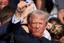 Ông Trump lên tiếng sau khi bị bắn: Tôi sẽ không bao giờ đầu hàng