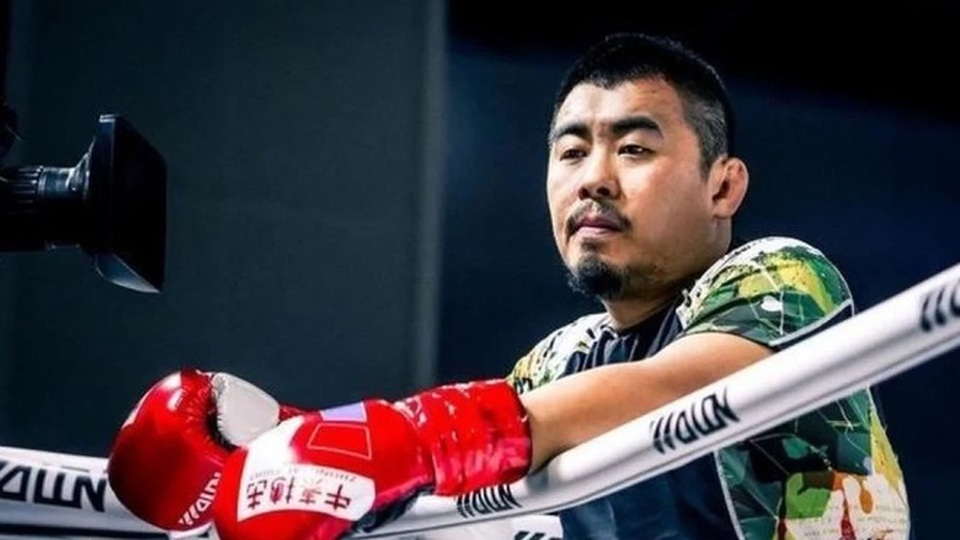 Từ Hiểu Đông: “Người ta phỉ báng tôi để kiếm được nhiều tiền” - 2 Từ Hiểu Đông: “Người ta phỉ báng tôi để kiếm được nhiều tiền” - 2