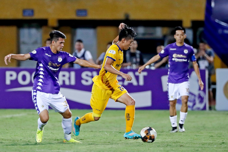 Đối thủ gặp khó khăn, đội tuyển Việt Nam sáng cửa tại vòng loại World Cup - 2 Đối thủ gặp khó khăn, đội tuyển Việt Nam sáng cửa tại vòng loại World Cup - 2