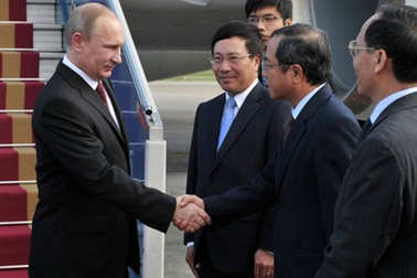 Báo chí Nga đưa tin về chuyến thăm Việt Nam của Tổng thống Putin