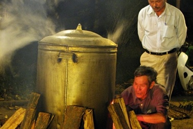 Náo nức hội thi bánh Tết vì người nghèo