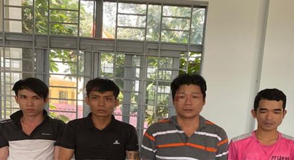 Điều tra vụ hàng chục đối tượng hỗn chiến tại quán bida - 1 Điều tra vụ hàng chục đối tượng hỗn chiến tại quán bida - 1