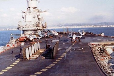 Nga biến tàu Đô đốc Kuznetsov thành "quái vật biển"