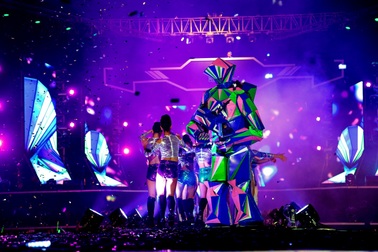 Touch the music – Chạm âm nhạc: Đấu trường âm nhạc EDM