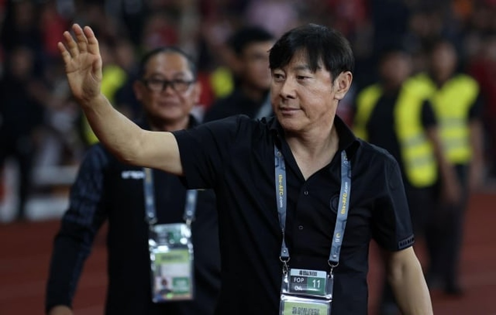 Indonesia không dùng HLV Shin Tae Yong đấu tuyển Việt Nam ở AFF Cup - 1