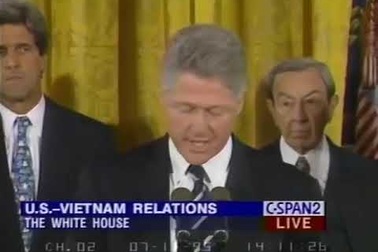 Tổng thống Bill Clinton tuyên bố bình thường hóa quan hệ Mỹ - Việt năm 1995