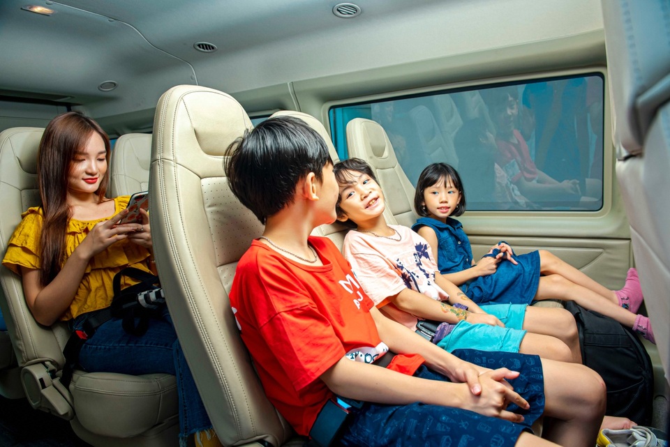 Thúc đẩy du lịch hậu Covid-19, Ford Transit là người bạn đáng tin - 4 Thúc đẩy du lịch hậu Covid-19, Ford Transit là người bạn đáng tin - 4