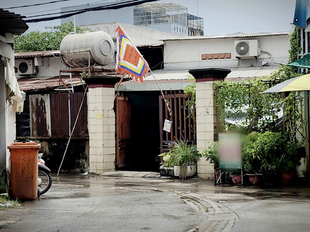 Nam sinh tử vong trong phòng trọ ở TPHCM - 1 Nam sinh tử vong trong phòng trọ ở TPHCM - 1
