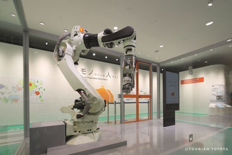 Bảo tàng xe hơi Toyota ở tỉnh Aichi - Điểm đến của những tay chơi xe - 2 Bảo tàng xe hơi Toyota ở tỉnh Aichi - Điểm đến của những tay chơi xe - 2