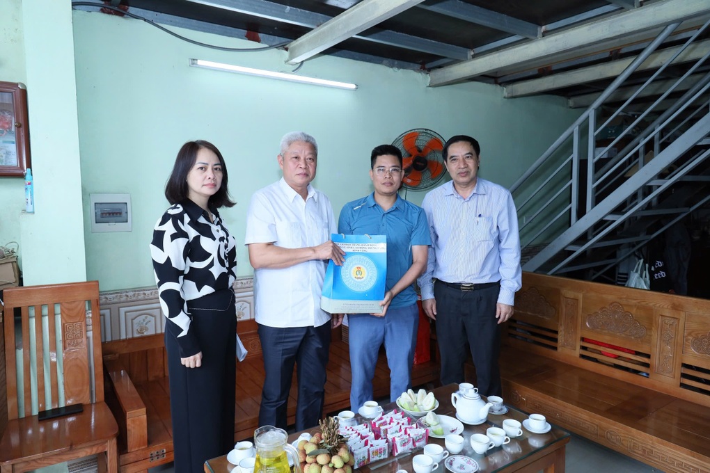 Mất chân, hỏng mắt khi làm việc: Cảnh báo nhức nhối về an toàn lao động - 3 Mất chân, hỏng mắt khi làm việc: Cảnh báo nhức nhối về an toàn lao động - 3