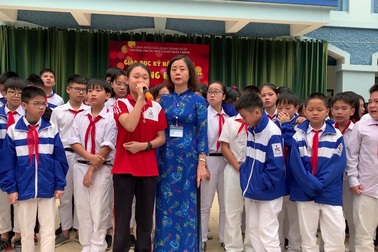 Chuyên đề học về "Lòng biết ơn" của học sinh trường THCS Nhân Chính (Thanh Xuân, Hà Nội)