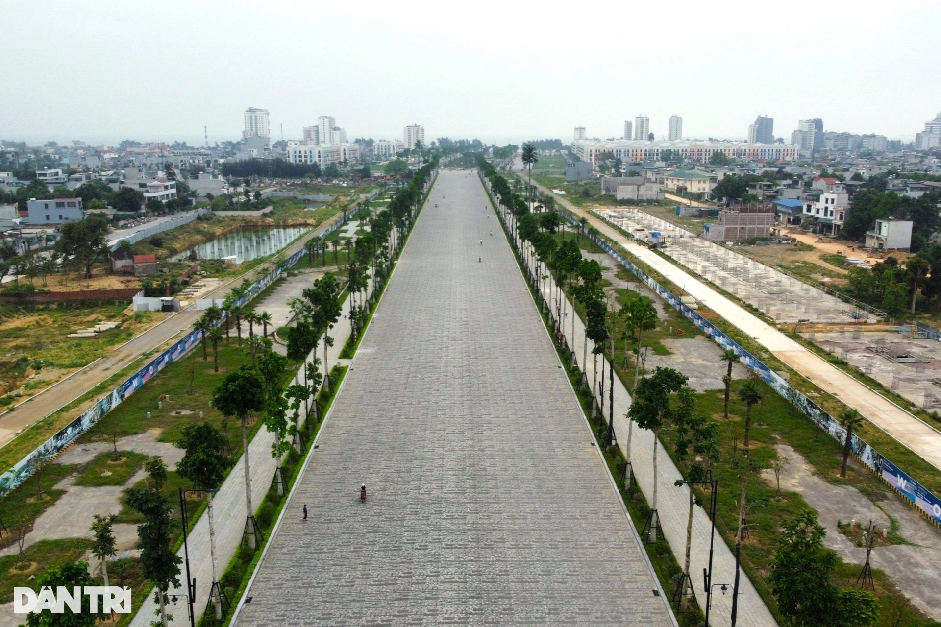 Quảng trường biển lớn nhất Thanh Hóa trước ngày khánh thành - 6 Quảng trường biển lớn nhất Thanh Hóa trước ngày khánh thành - 6