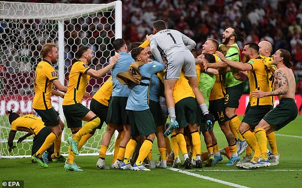 Đánh bại Peru, Australia giành vé dự World Cup 2022 - 13 Đánh bại Peru, Australia giành vé dự World Cup 2022 - 13