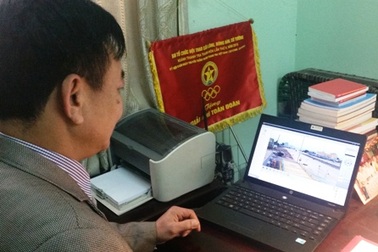 Phó Chủ tịch tỉnh giám sát trạm cân xe qua camera
