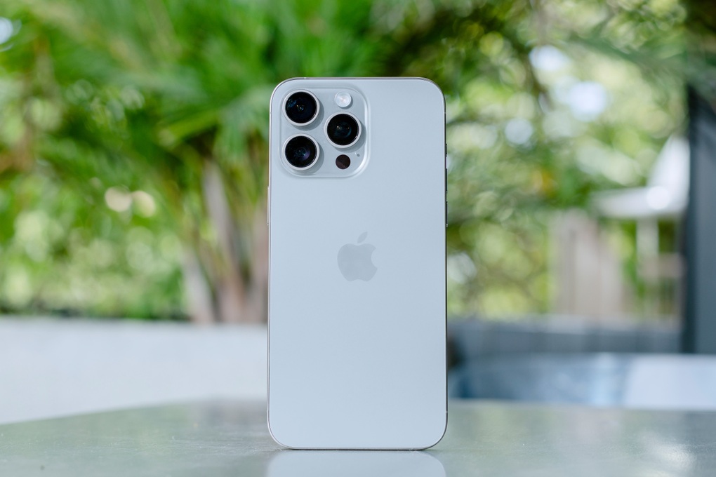 Điểm tuần: Mỹ muốn cấm TikTok, iPhone 15 Pro Max giảm giá sâu - 2 Điểm tuần: Mỹ muốn cấm TikTok, iPhone 15 Pro Max giảm giá sâu - 2
